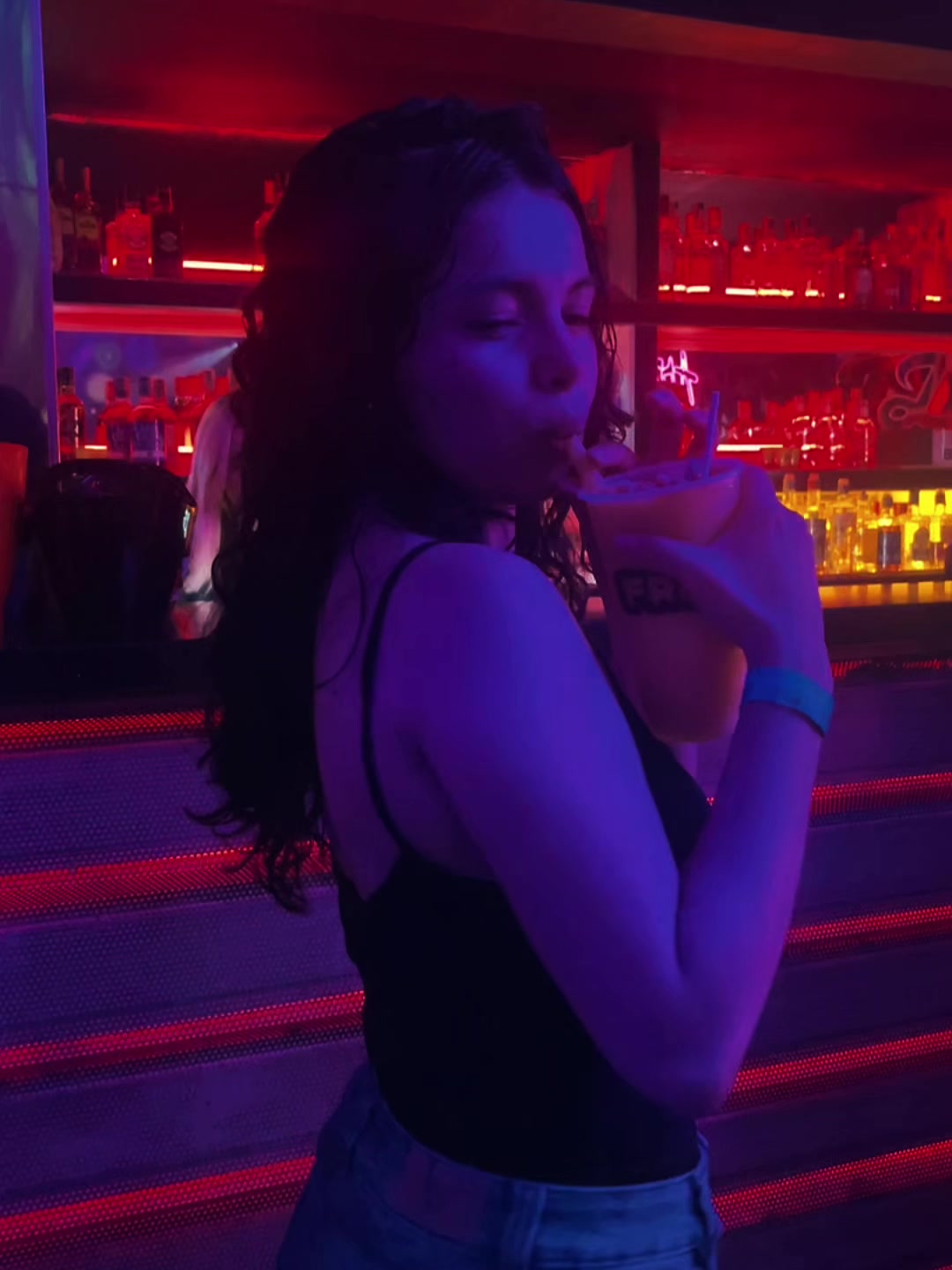 @Nini.