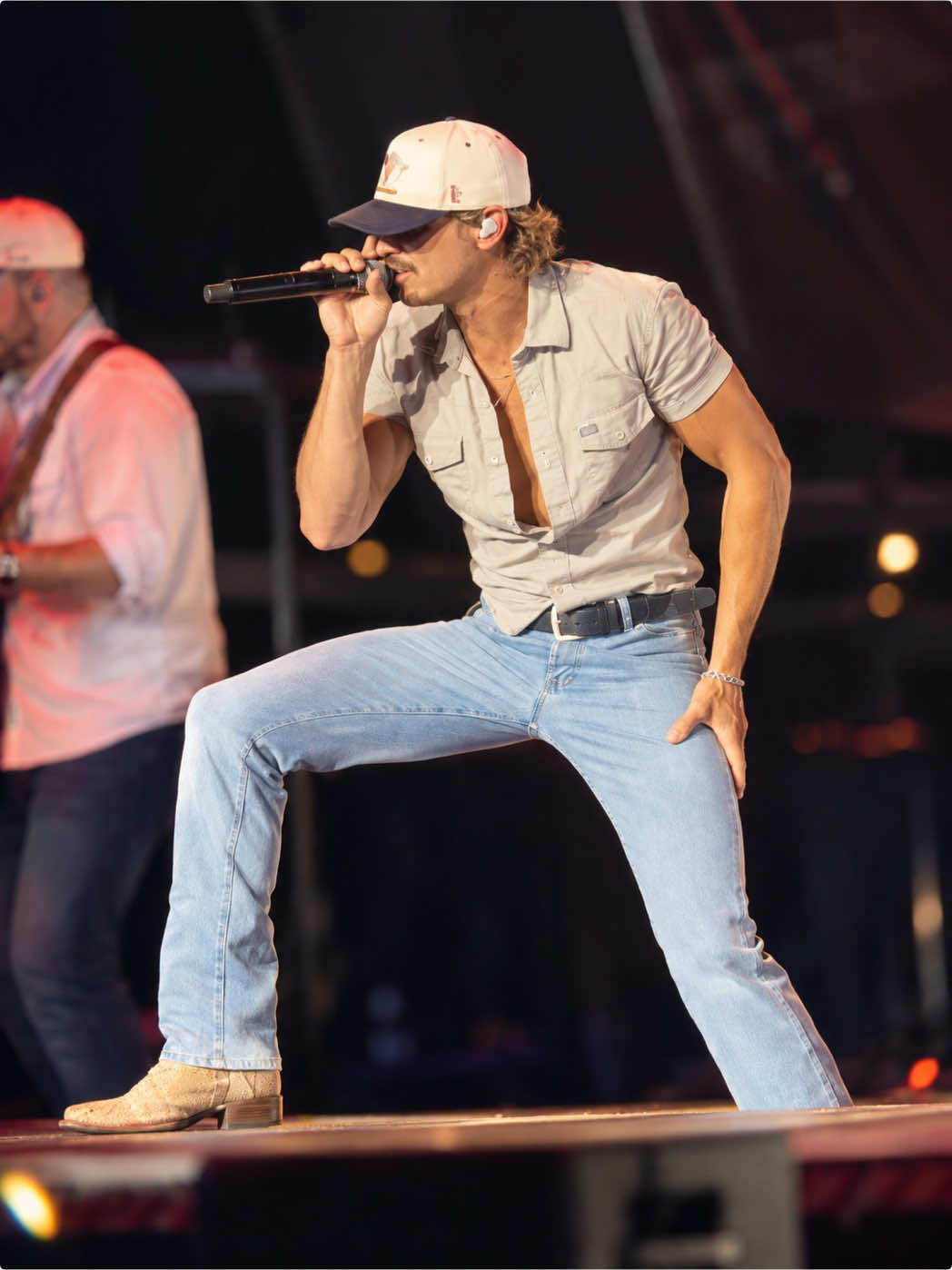 @Front Row Country