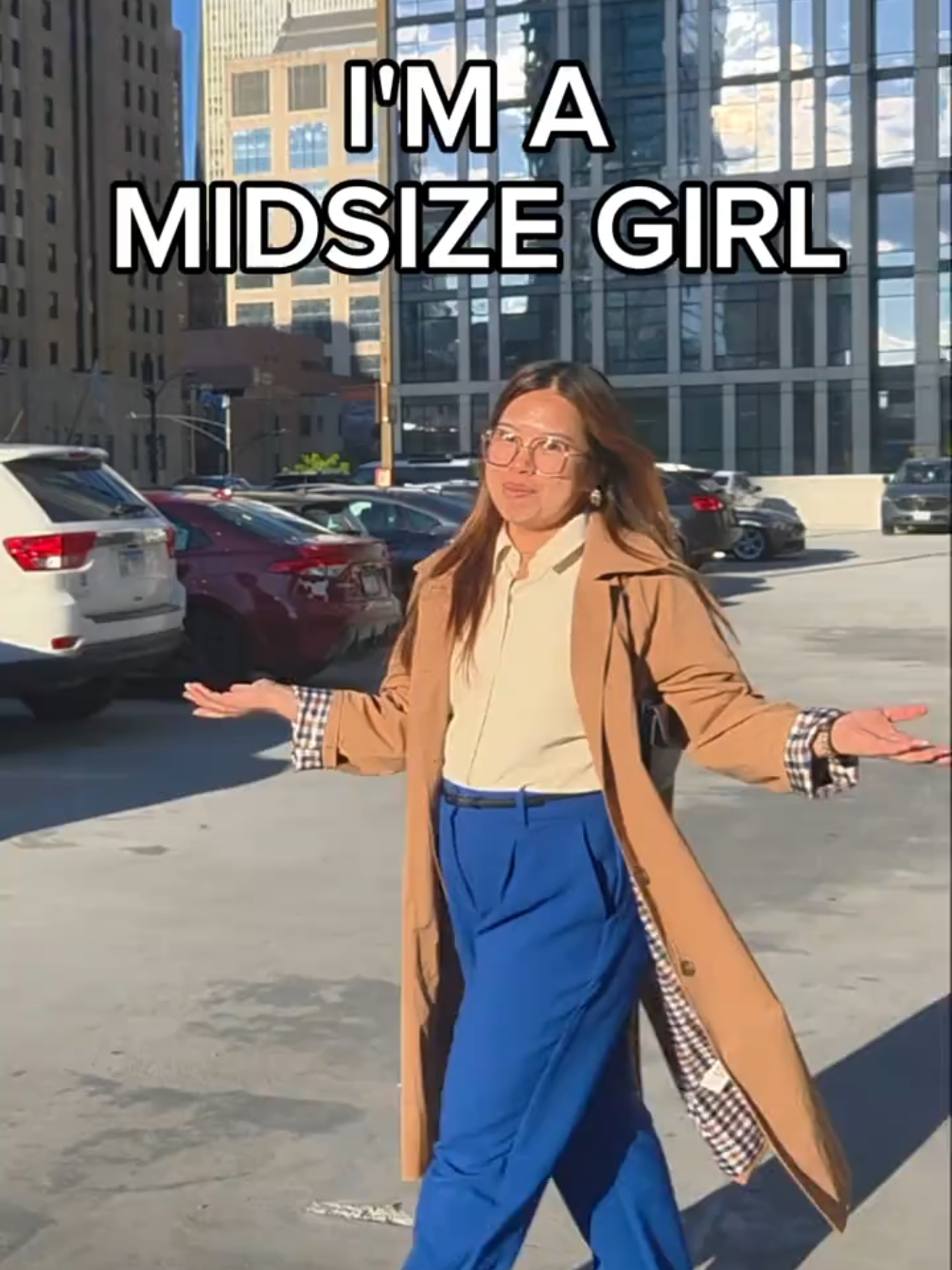 @MidsizeAsianQueen