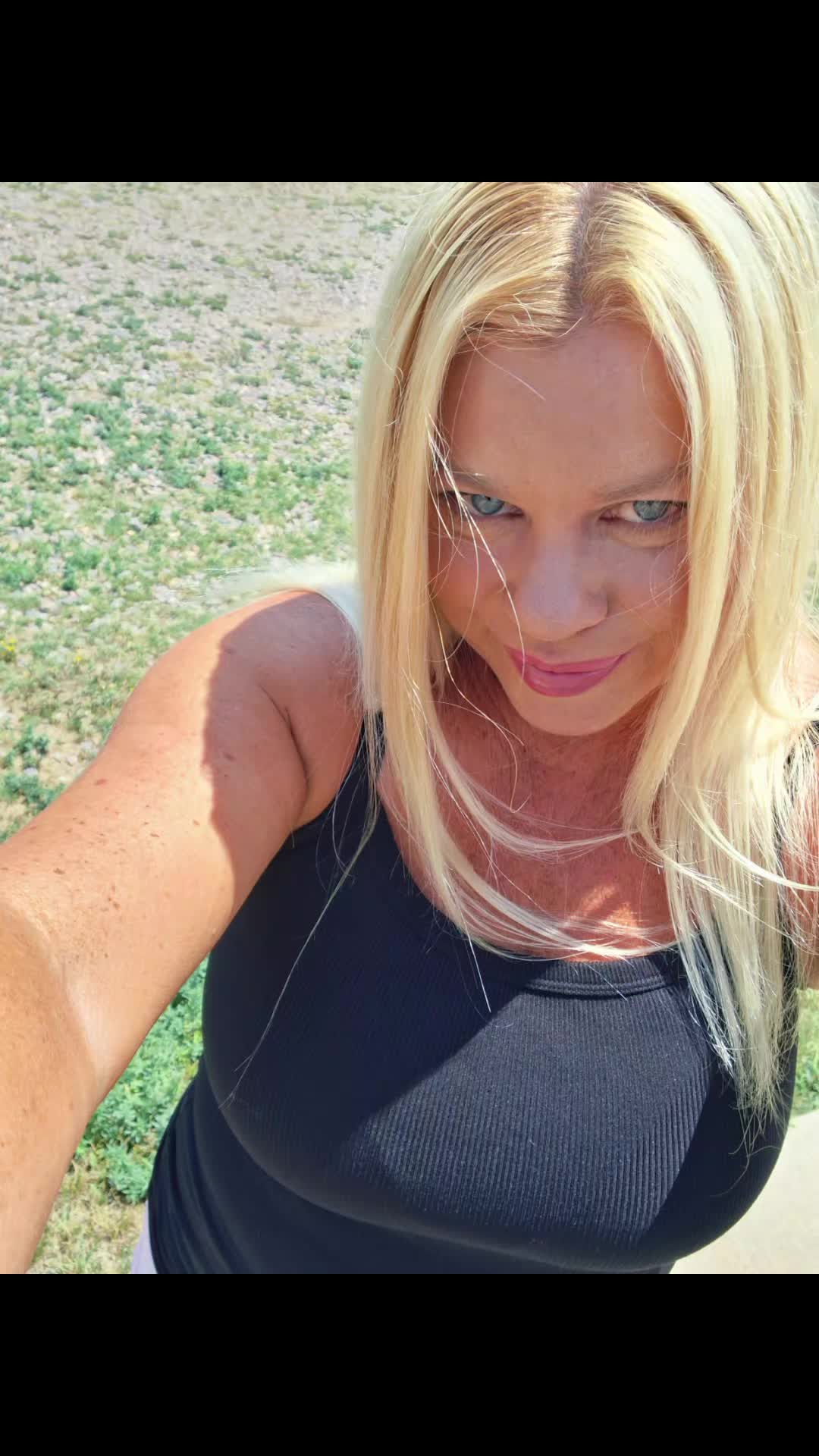 @KiraCakes