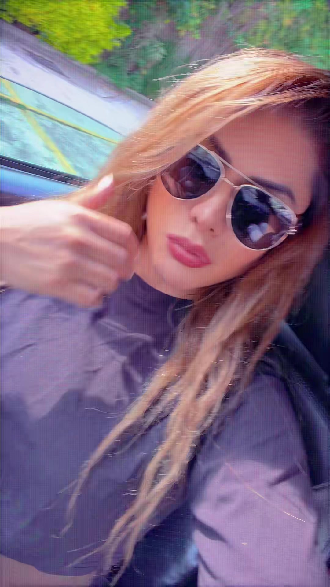 @Laurita