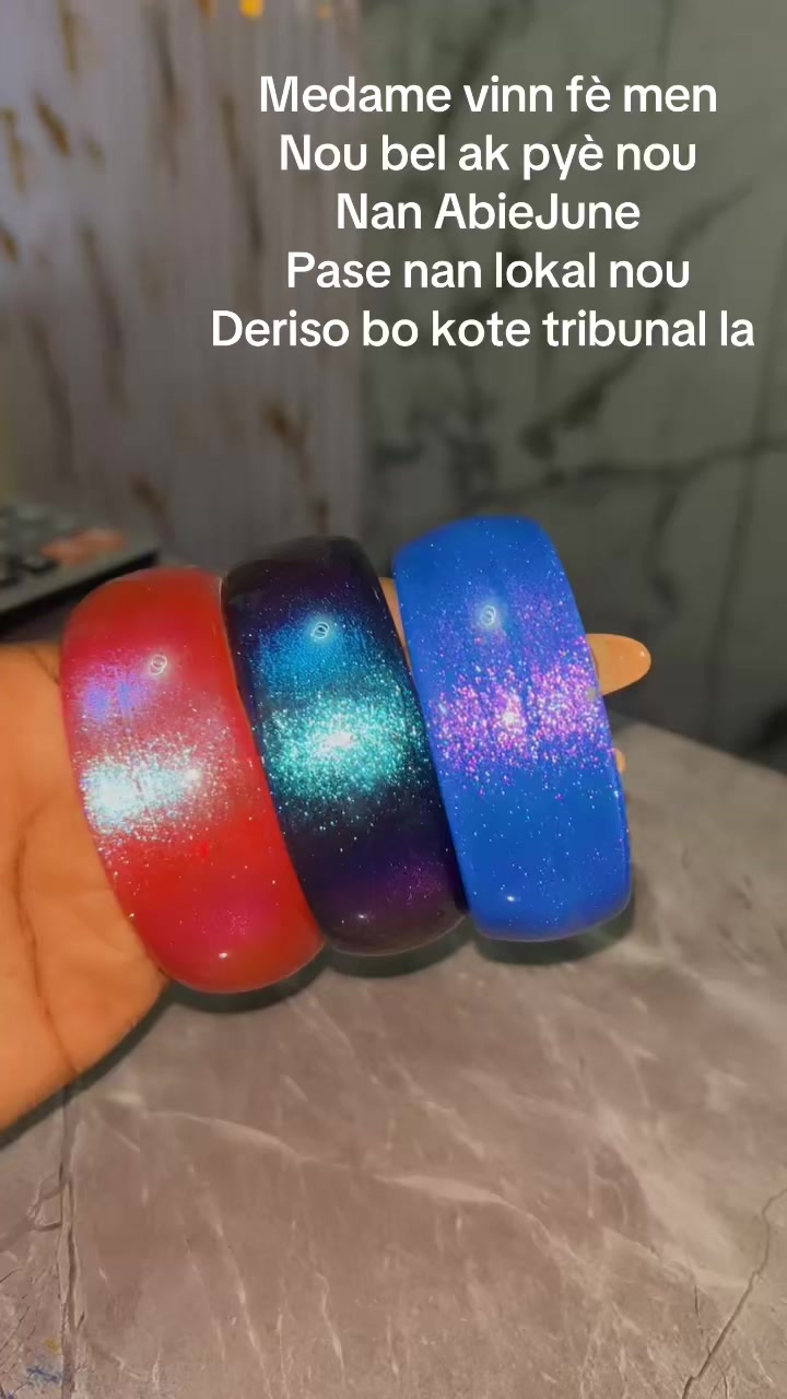 @abiejunemaisondescadeaux