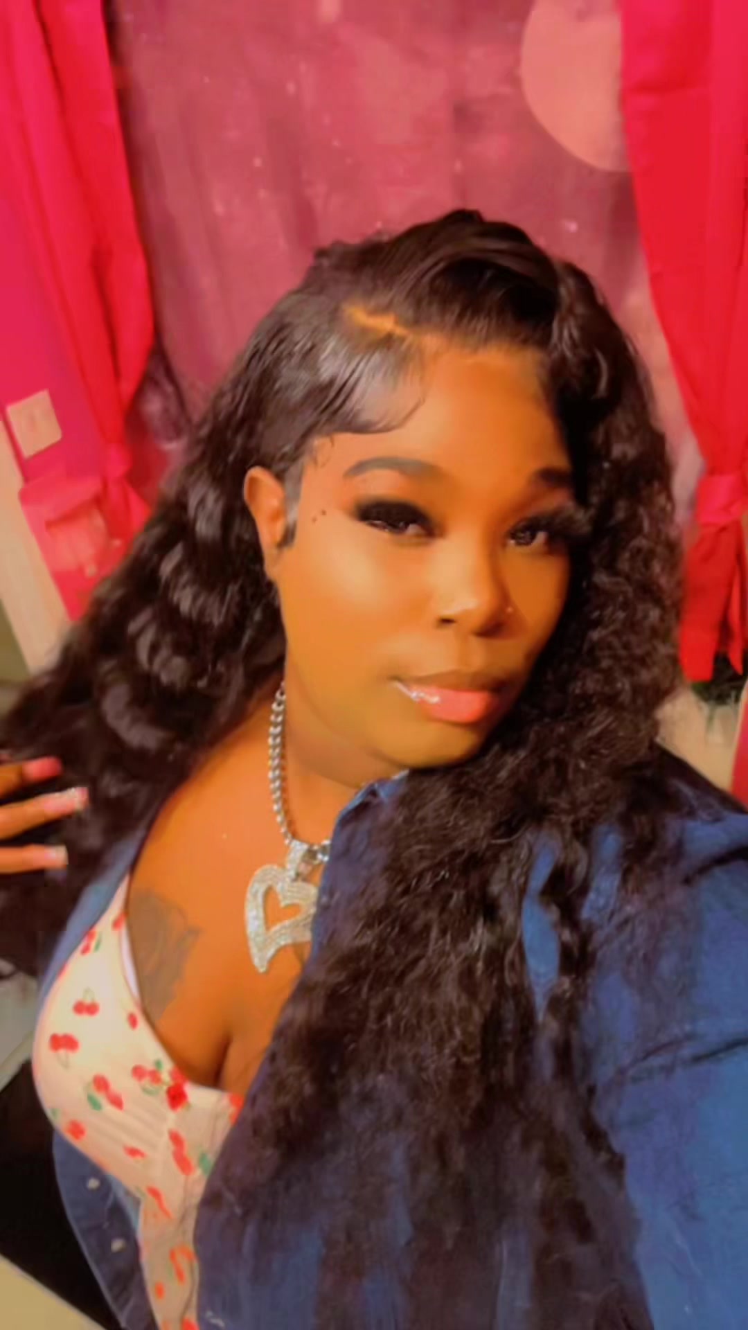 @QUEENGIGGLES
