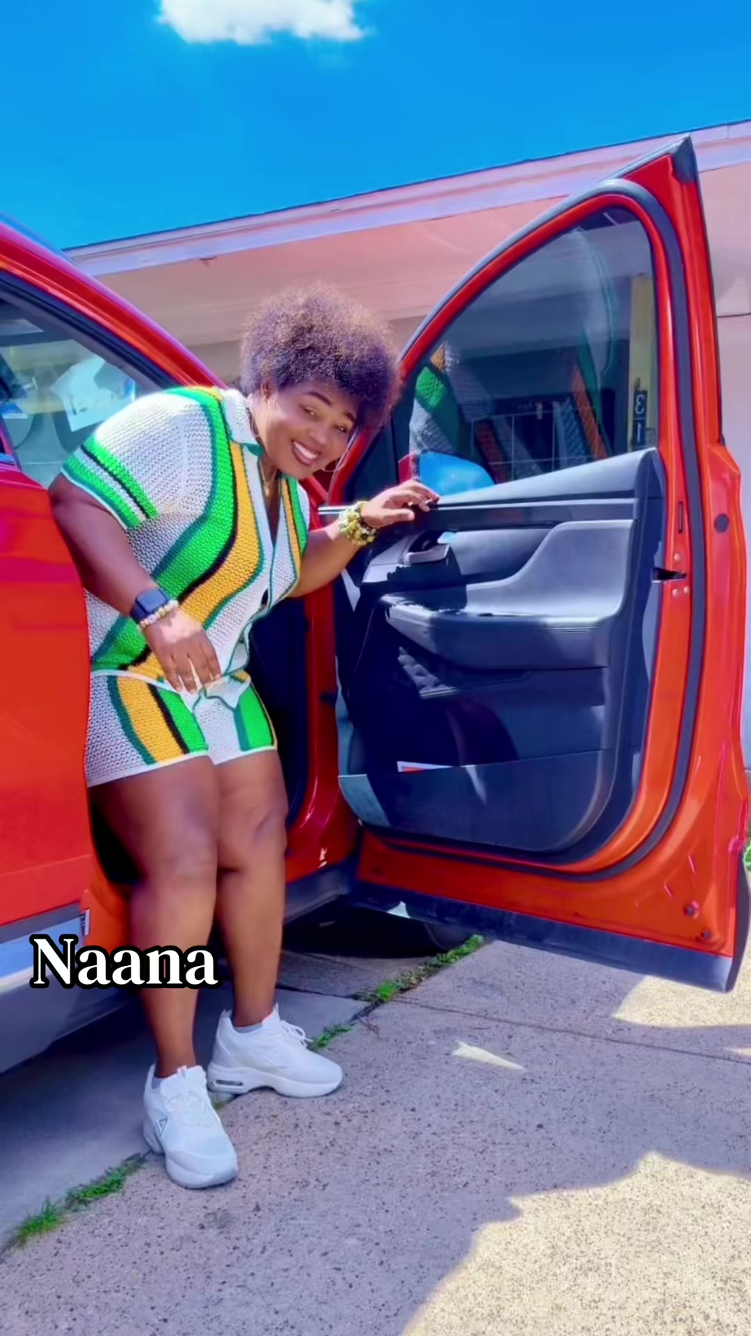 @naana