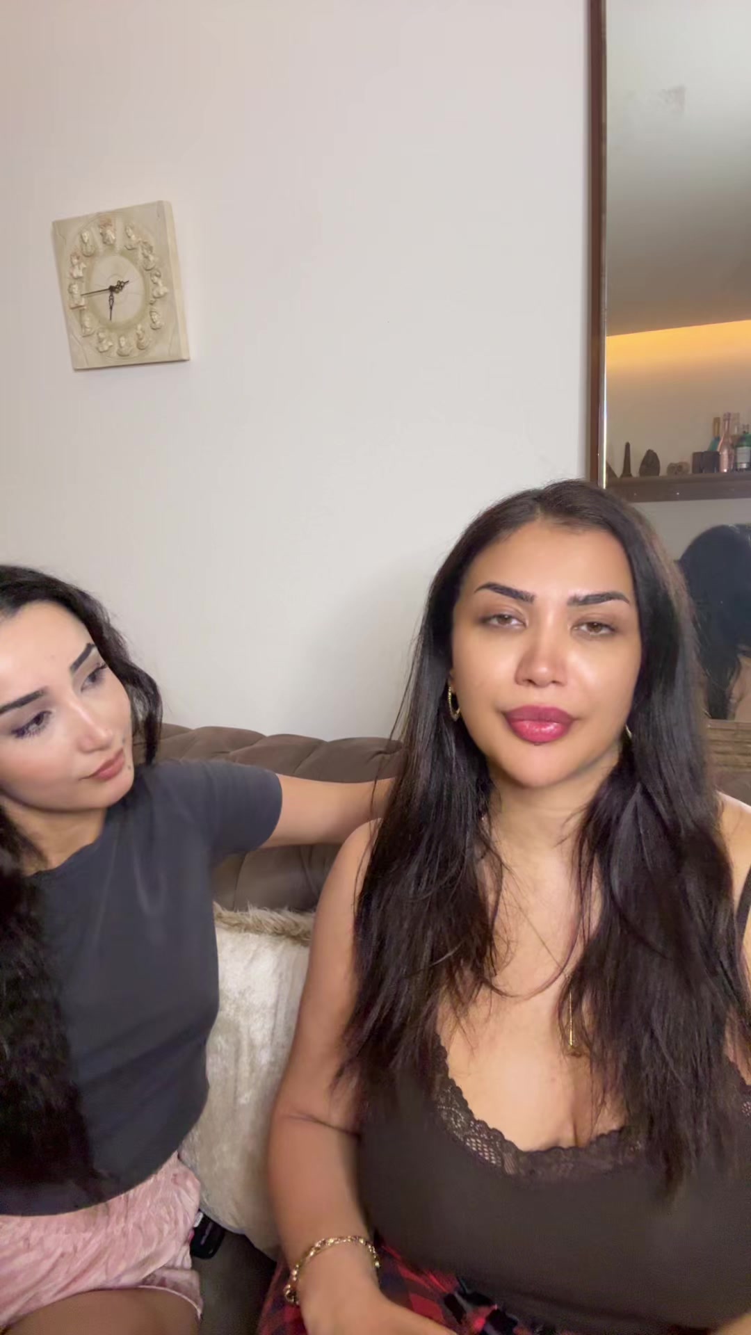 @Mahsa__eyr