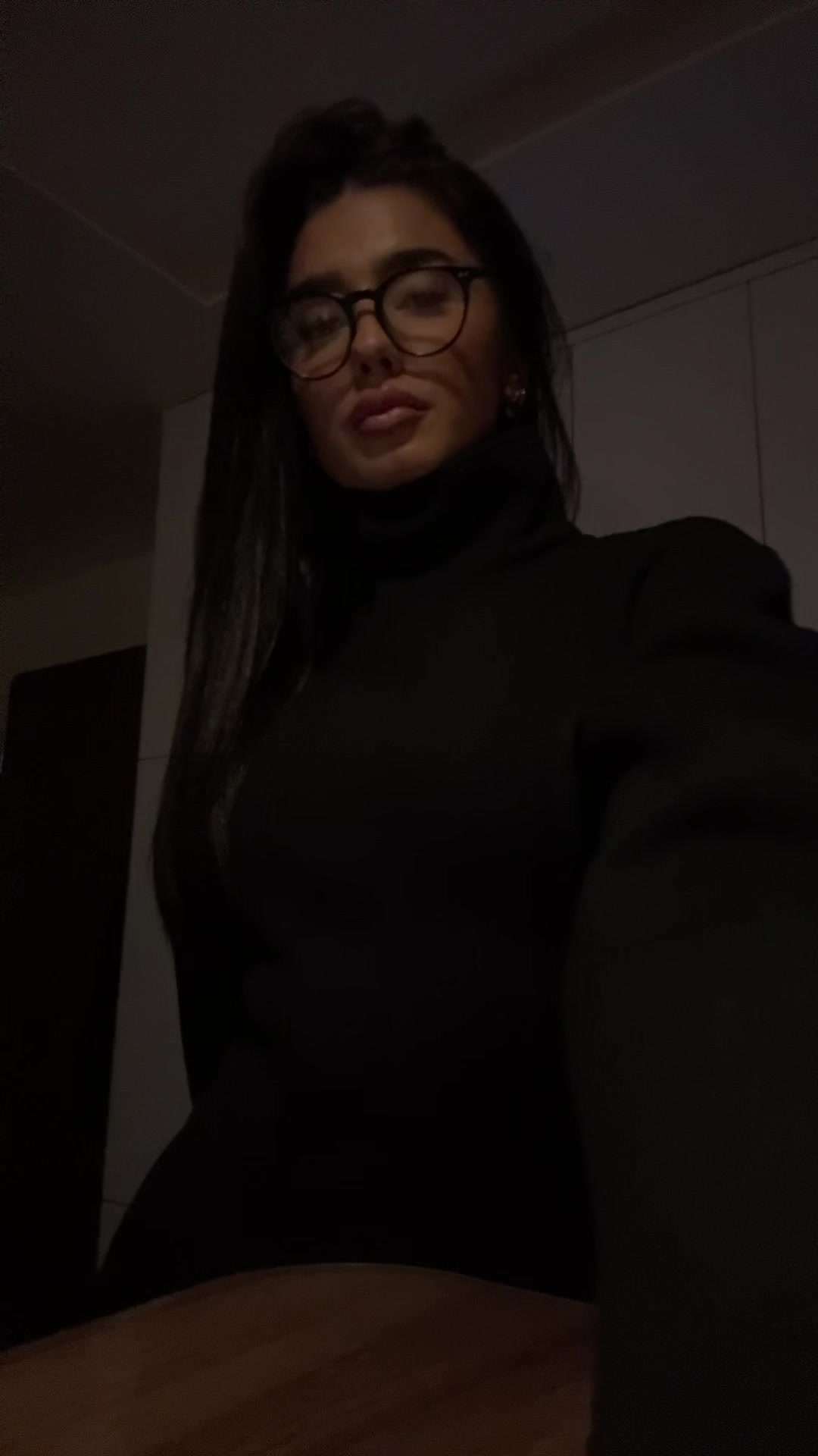 @alminazuko