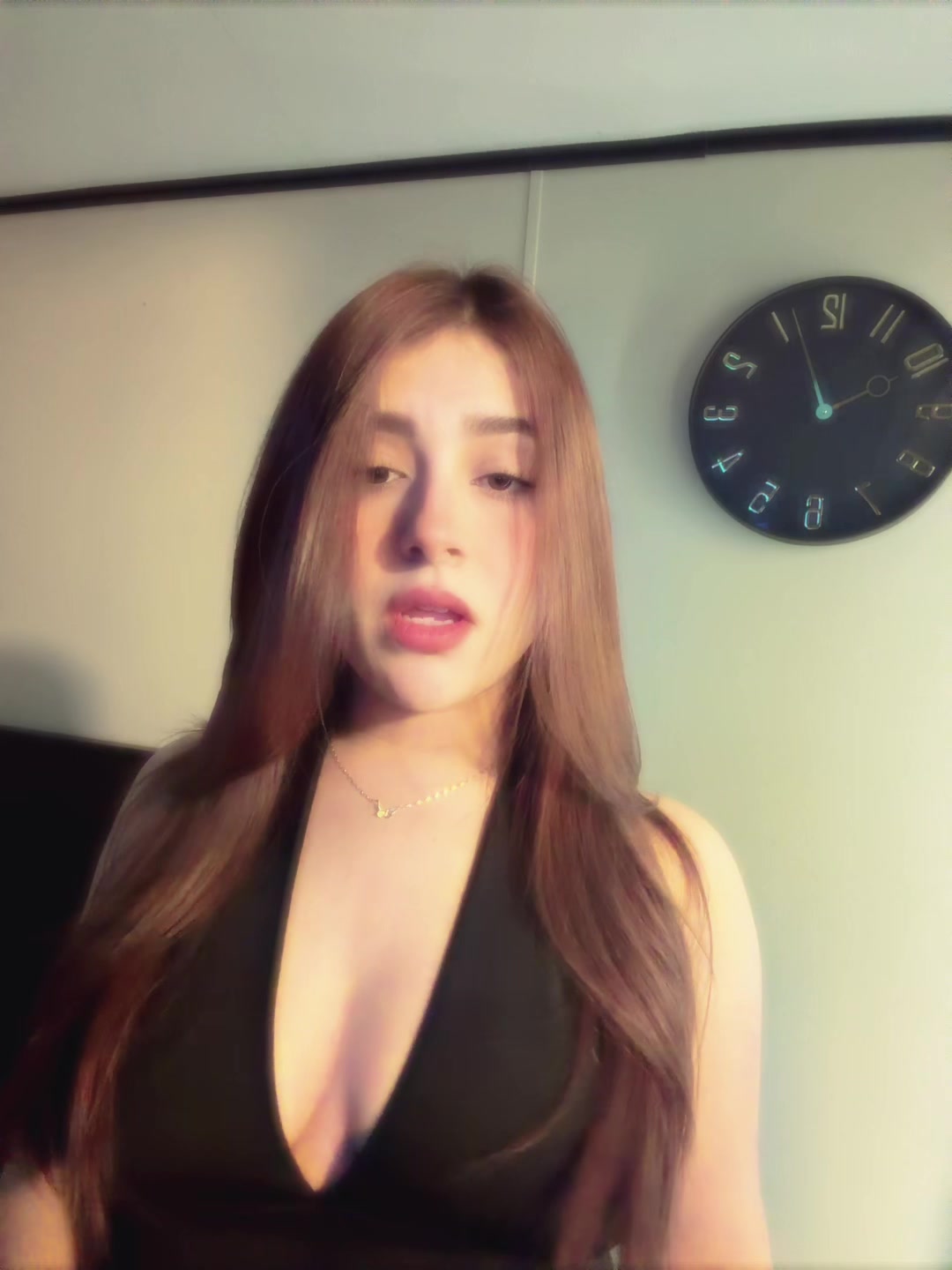 @ÁngelaH✨👑