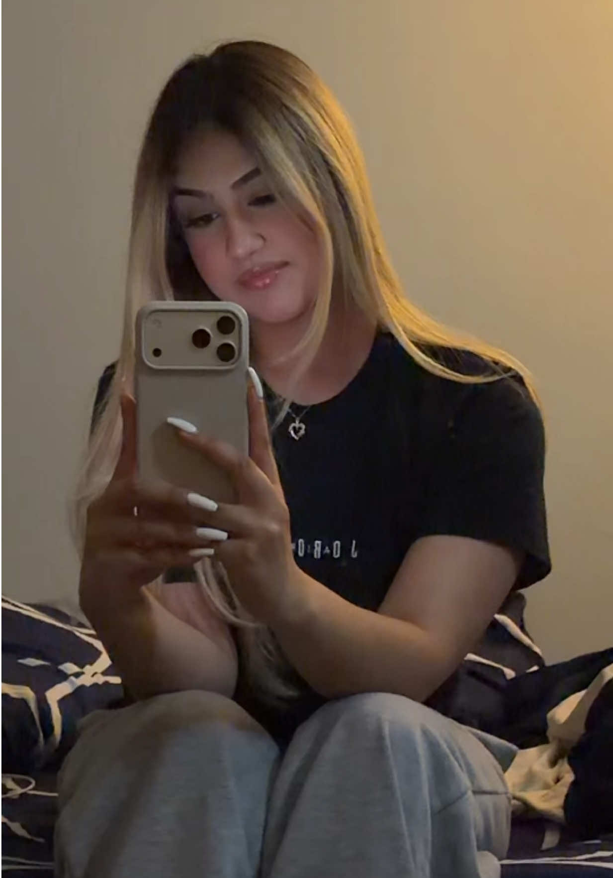 @T