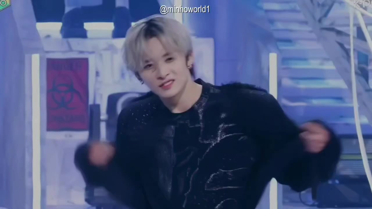 @∘˙•⊹ 𝓓αʋι 𝓦 ' 𝓛 ιɳσ! ⊹•˙∘🐰