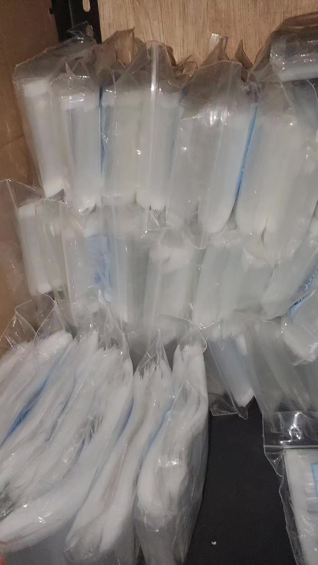 @Distributor Plastik