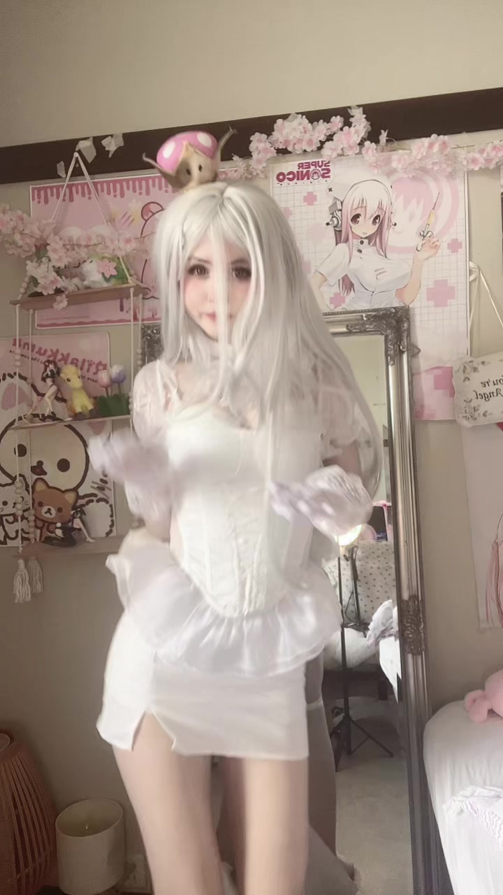 @Iris🌸 Twitch: Sakuraxiiiii