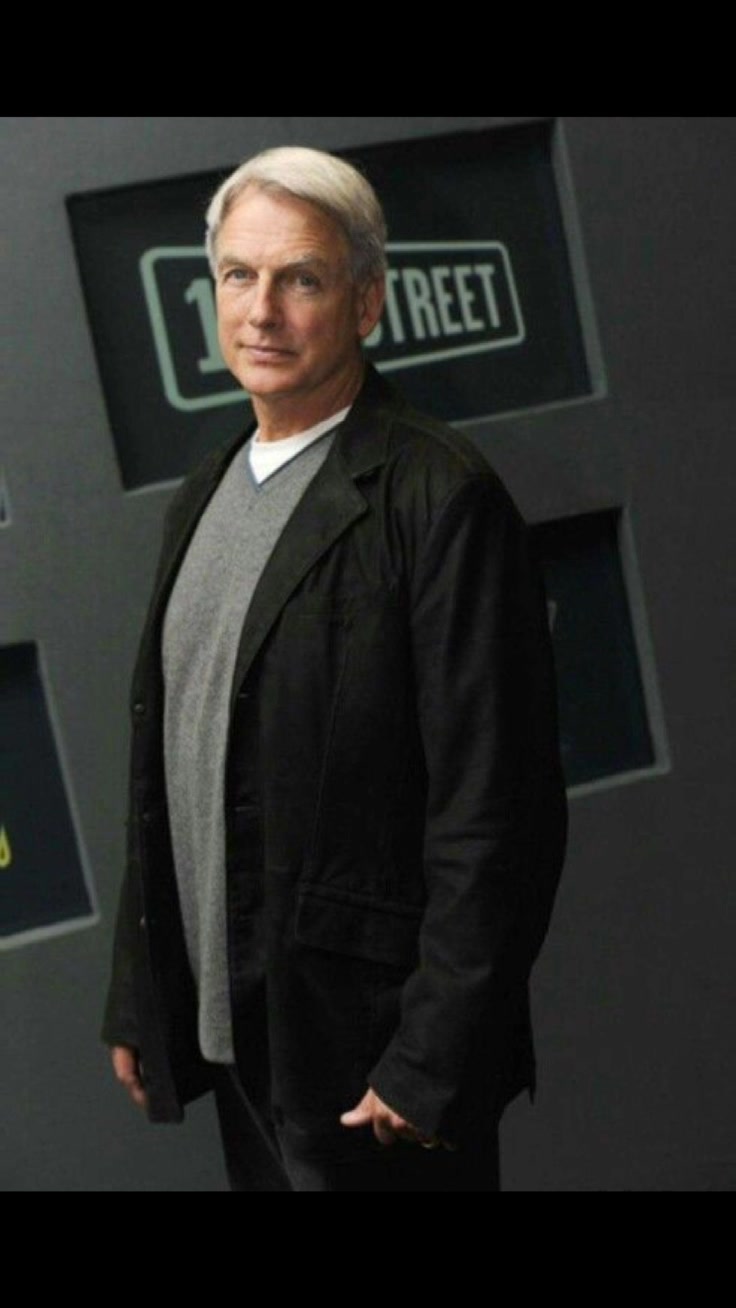 @Mark Harmon personal page