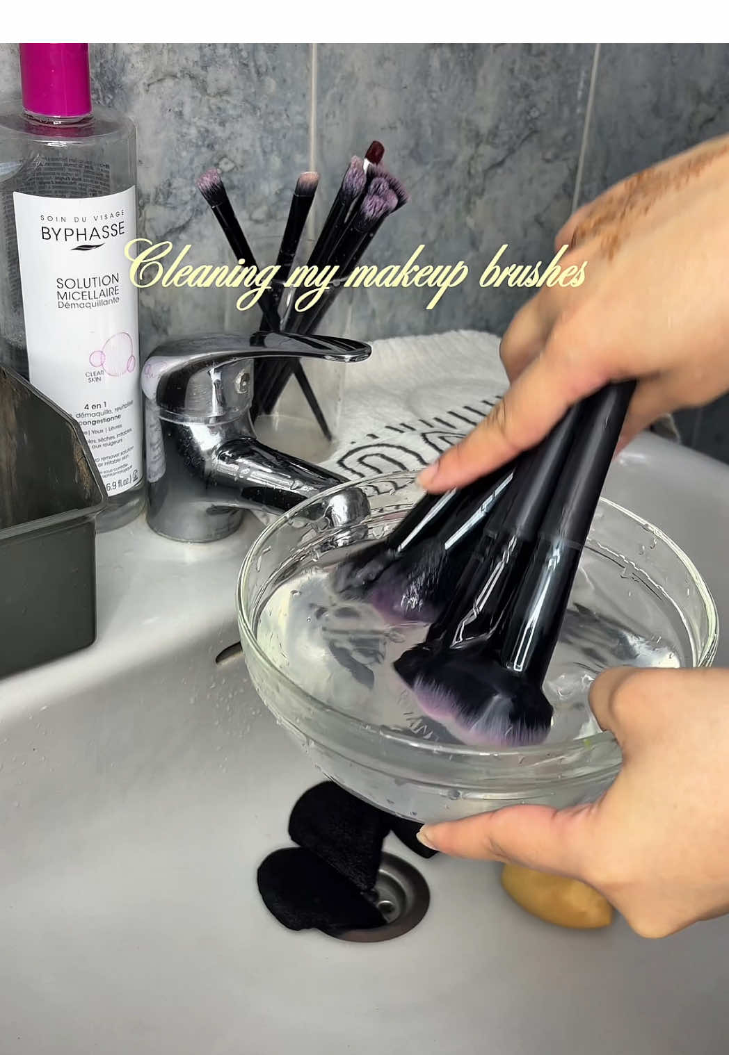 @𝒵𝑒𝒾𝓃𝒶 🤍