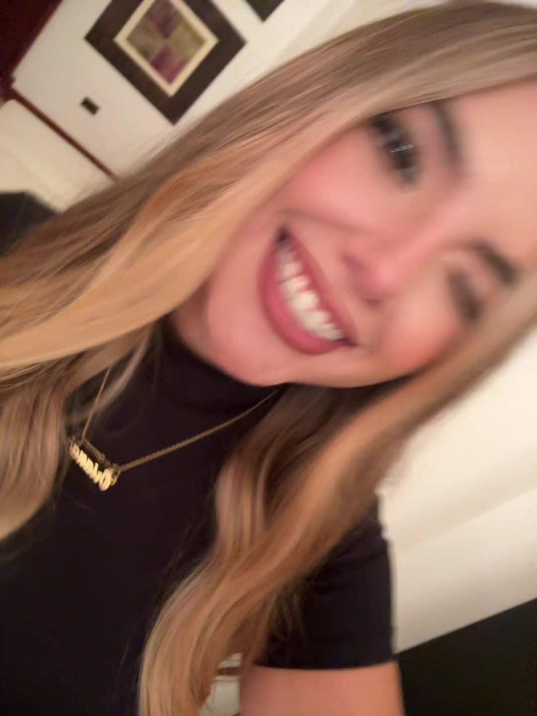 @Oriana Valentina