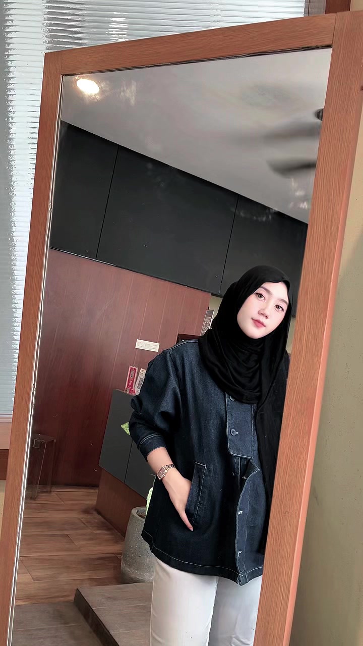 @Alya๐
๐ป