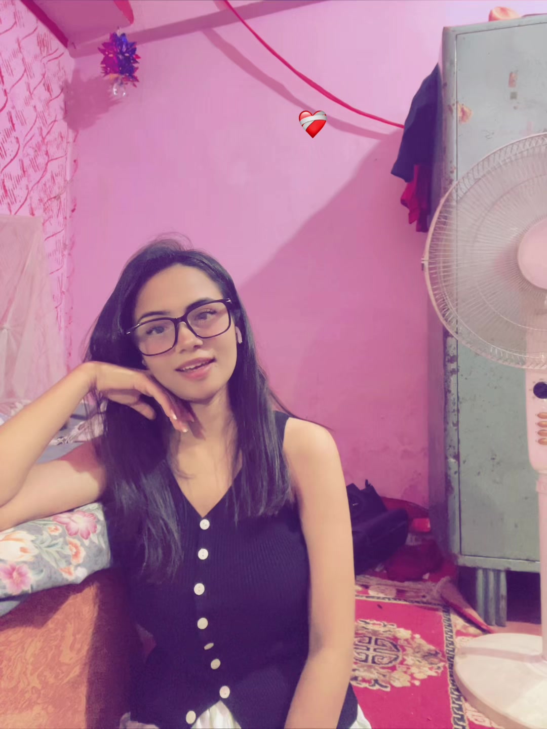@ShreEsti🖤