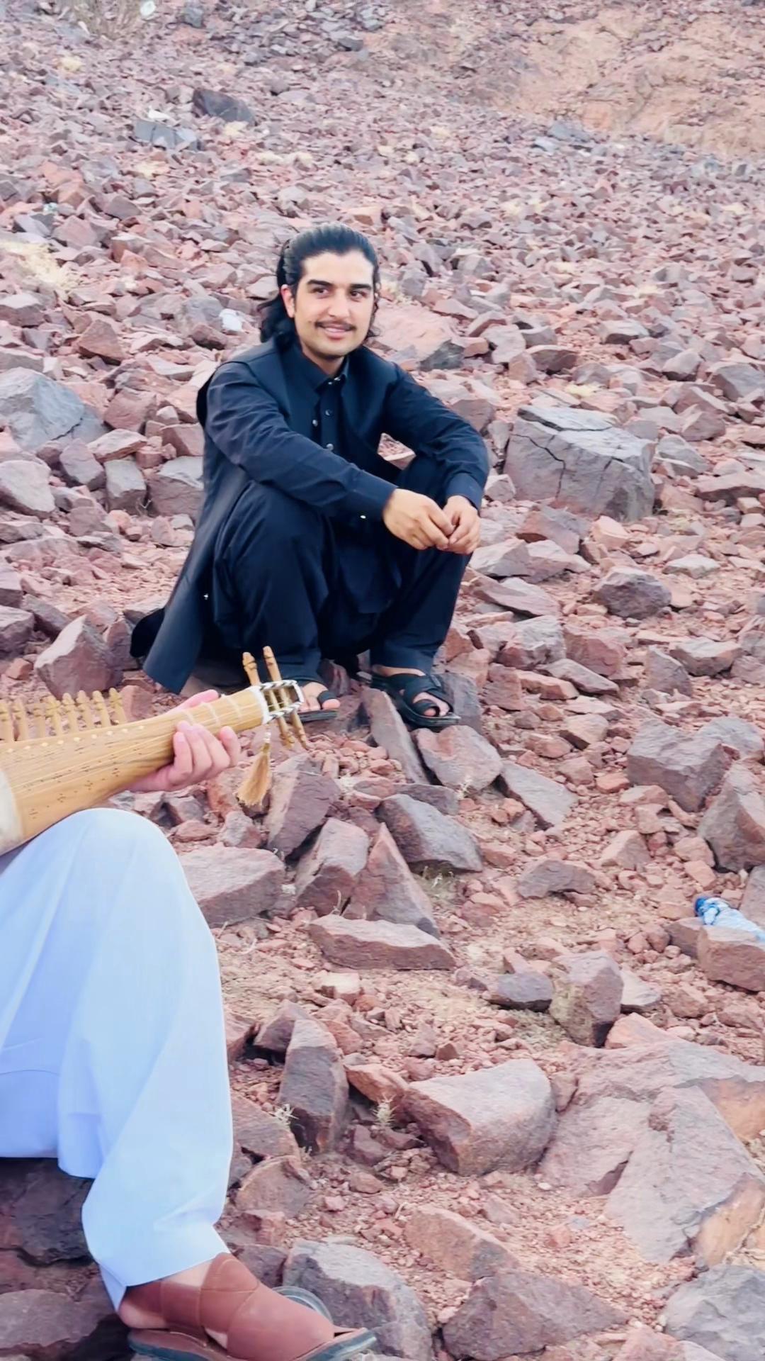 @SultanKhan01