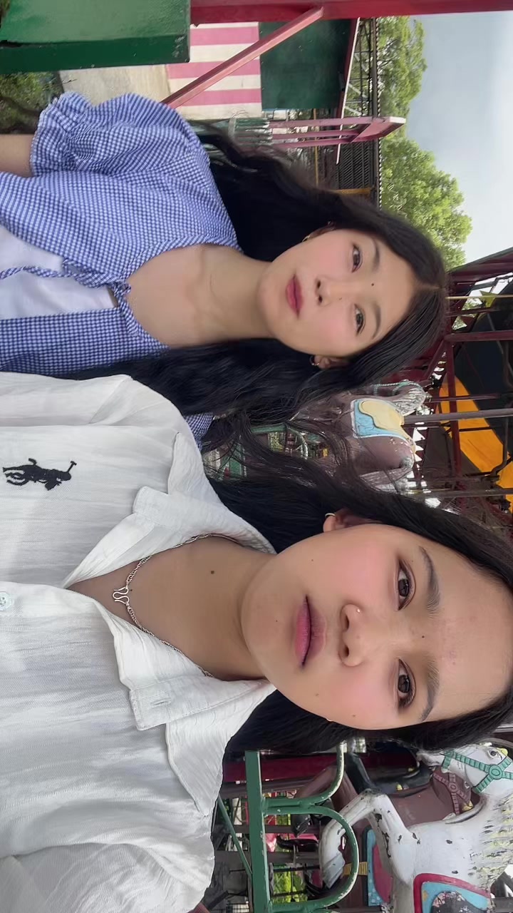 @(ཟླ་བ)_✨