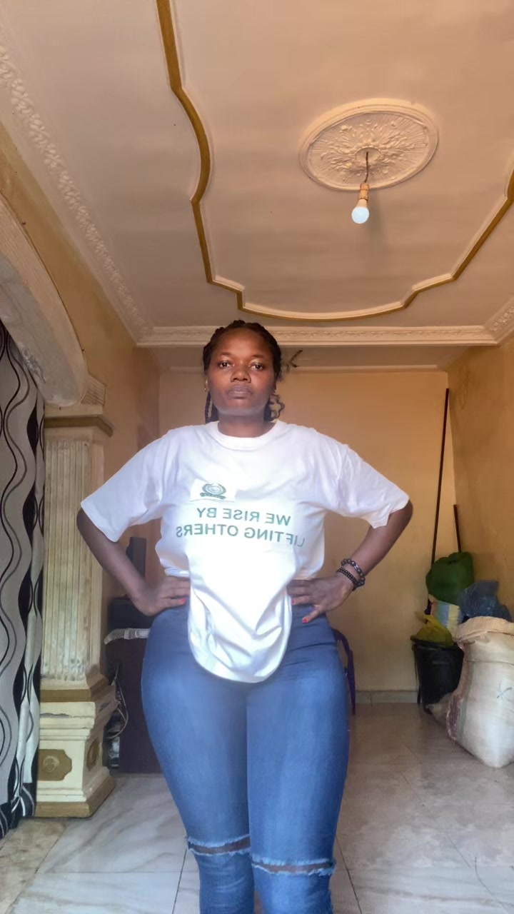 @Samira_Marianne12