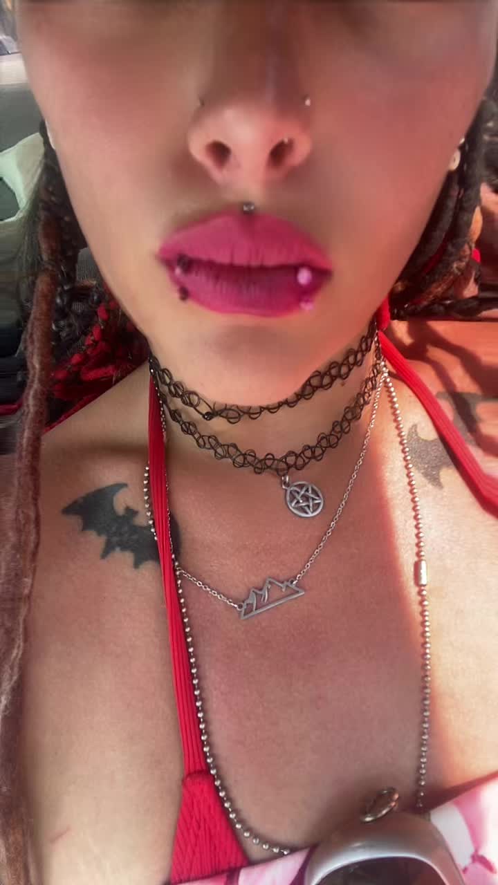 @PsychoticAngel420