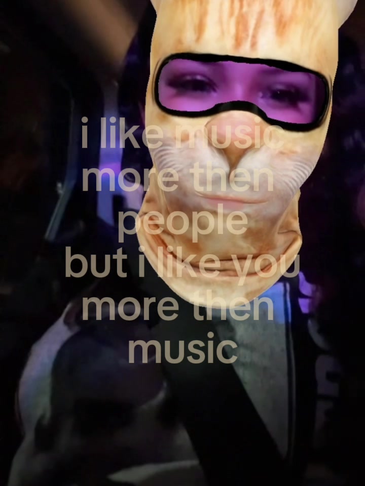 @༒ Alli ༒