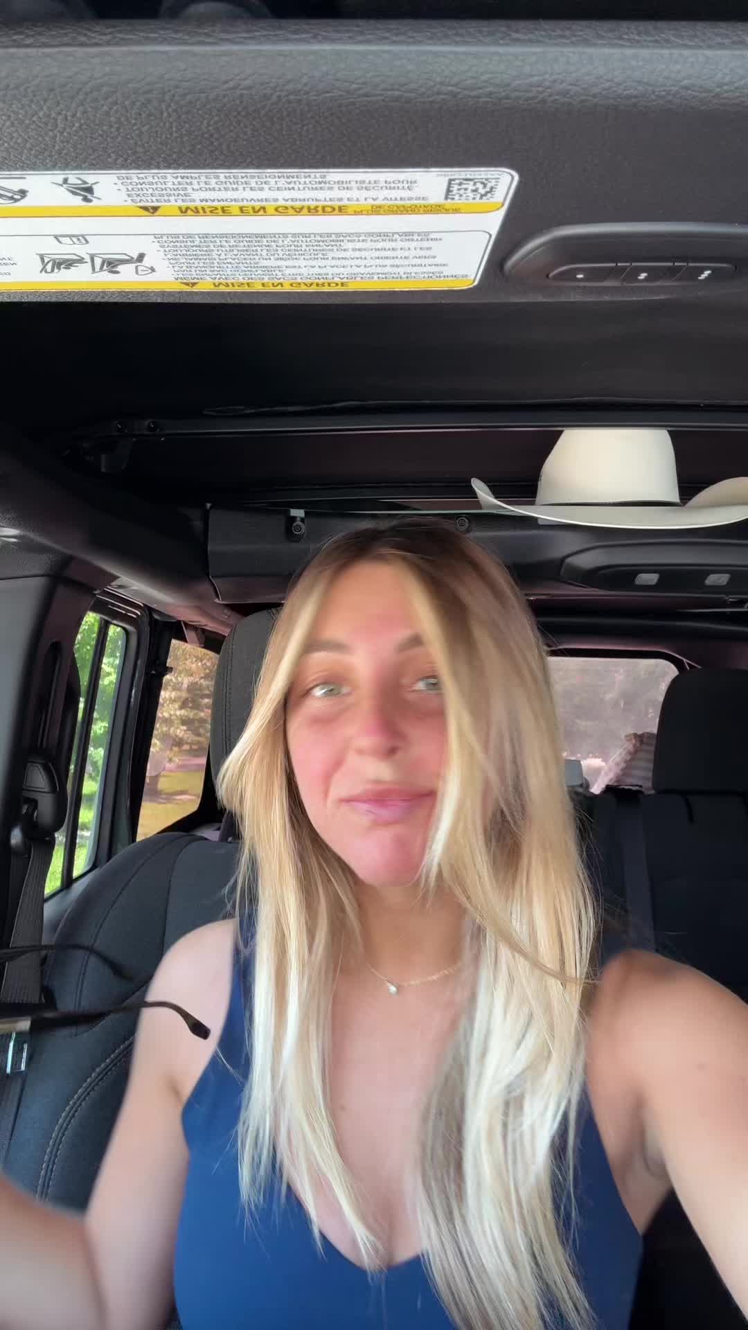@AVA GALLO