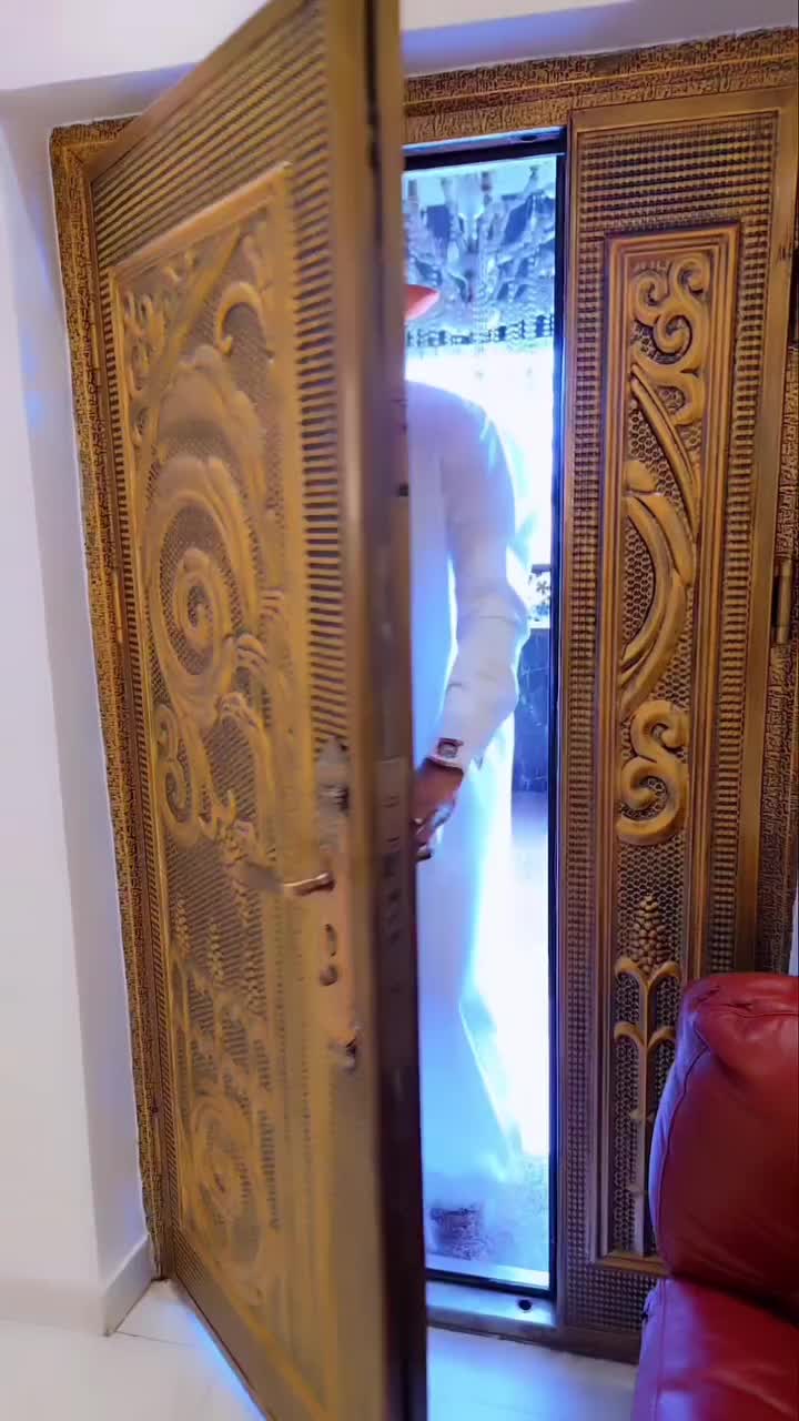 @Iamemoney1