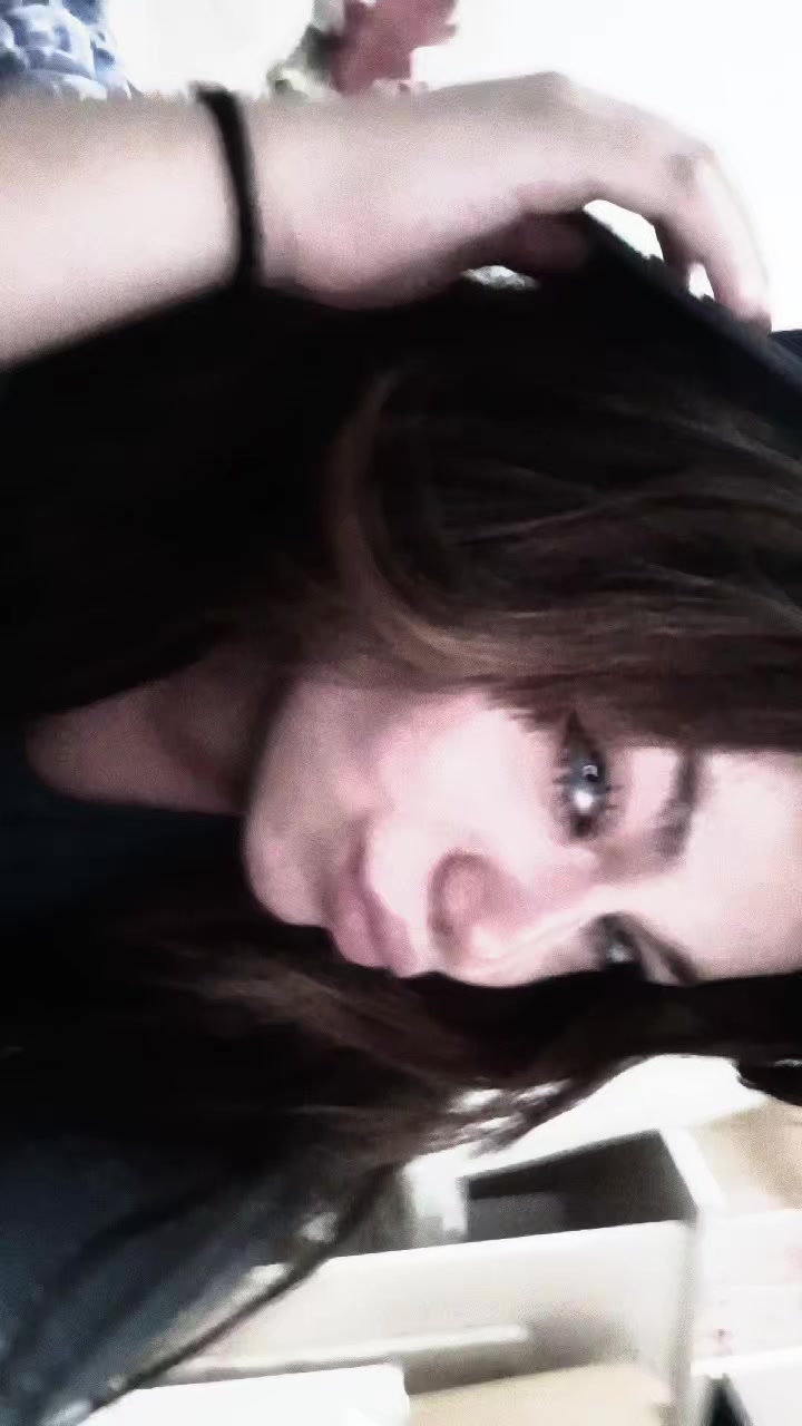 @OtistikLaraa