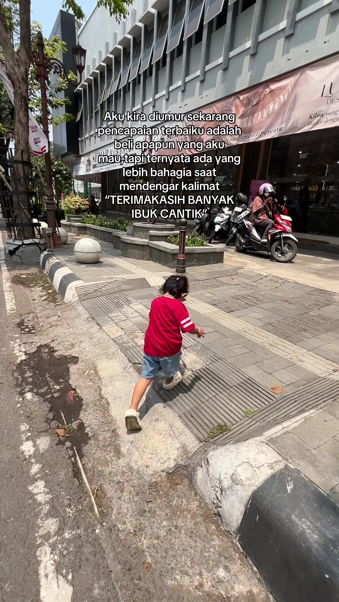 @Okwitawulangelangtalishop