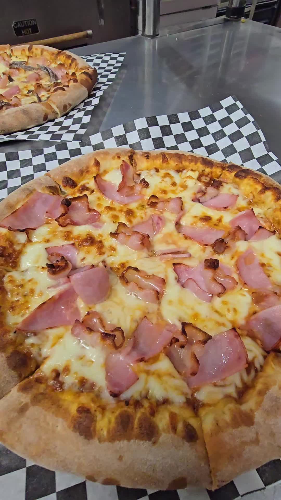 @Q'PIZZAS