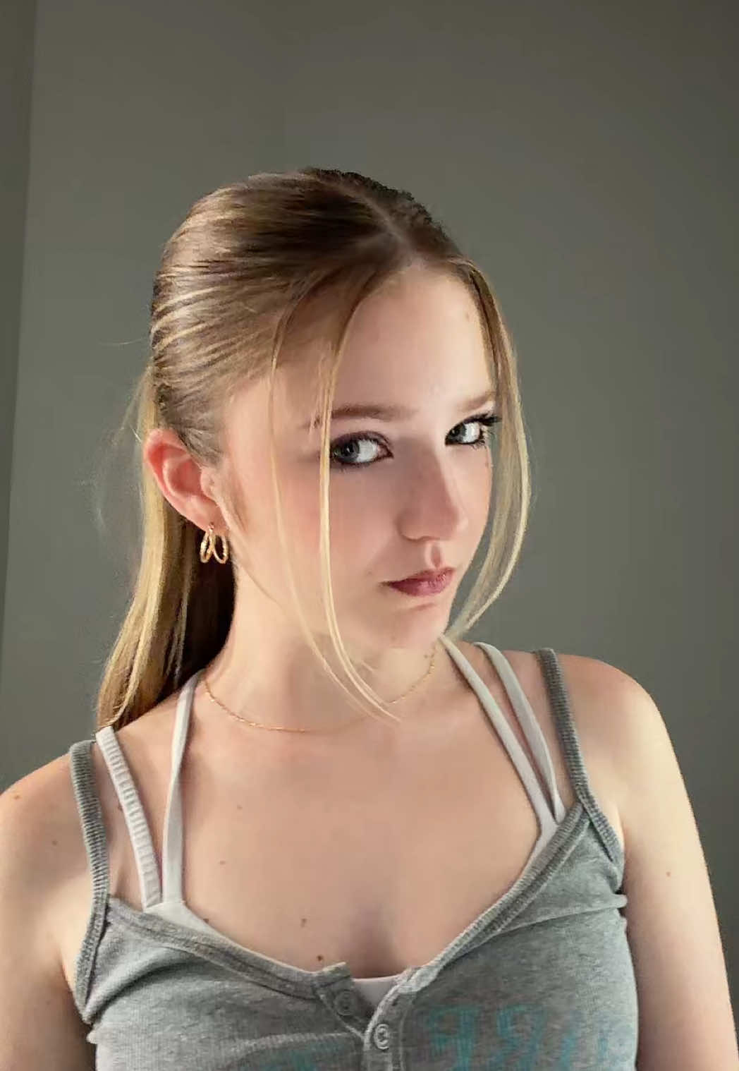 @lilyidk_