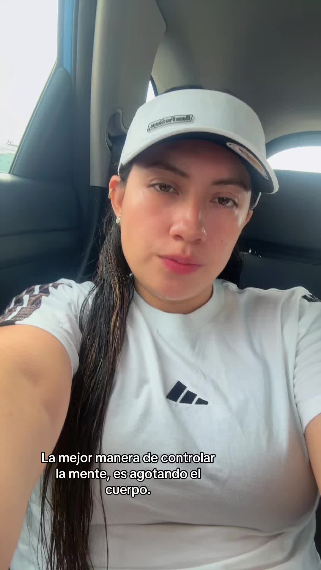 @Alejandra Castro ✨