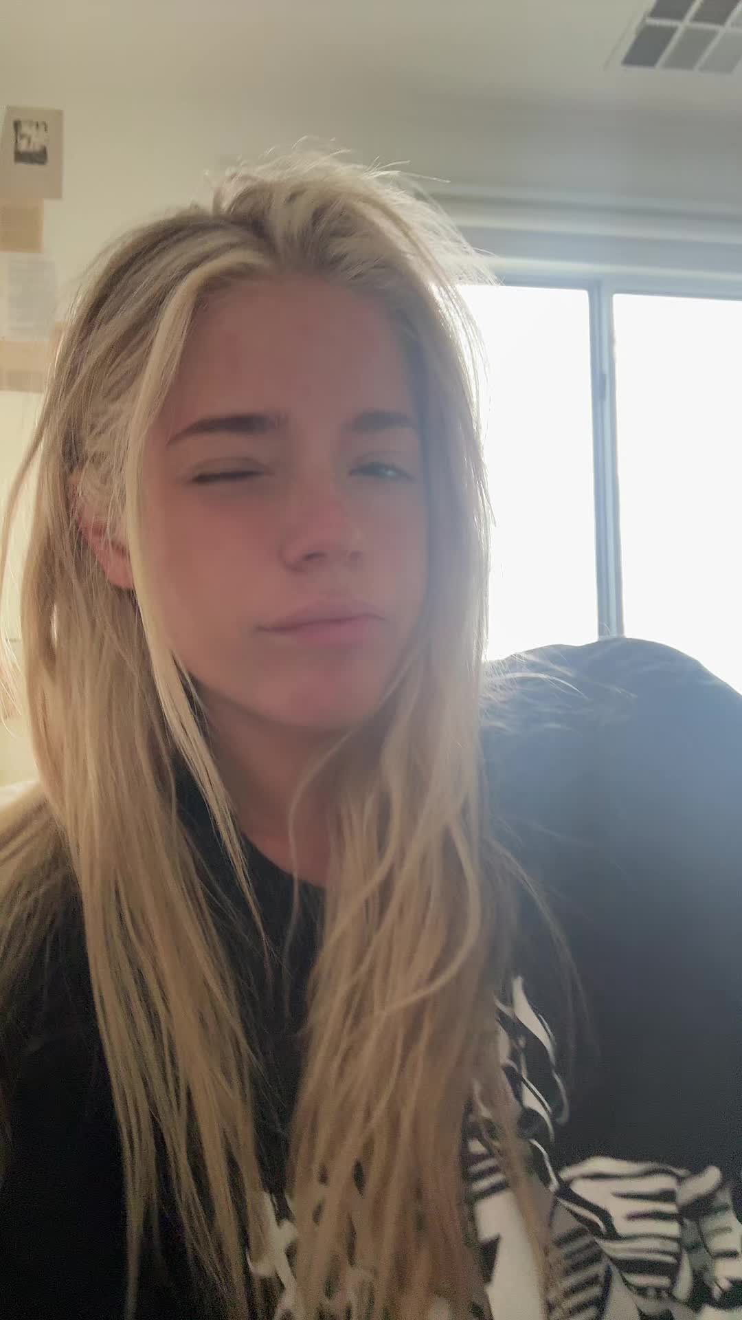 @chlo💫