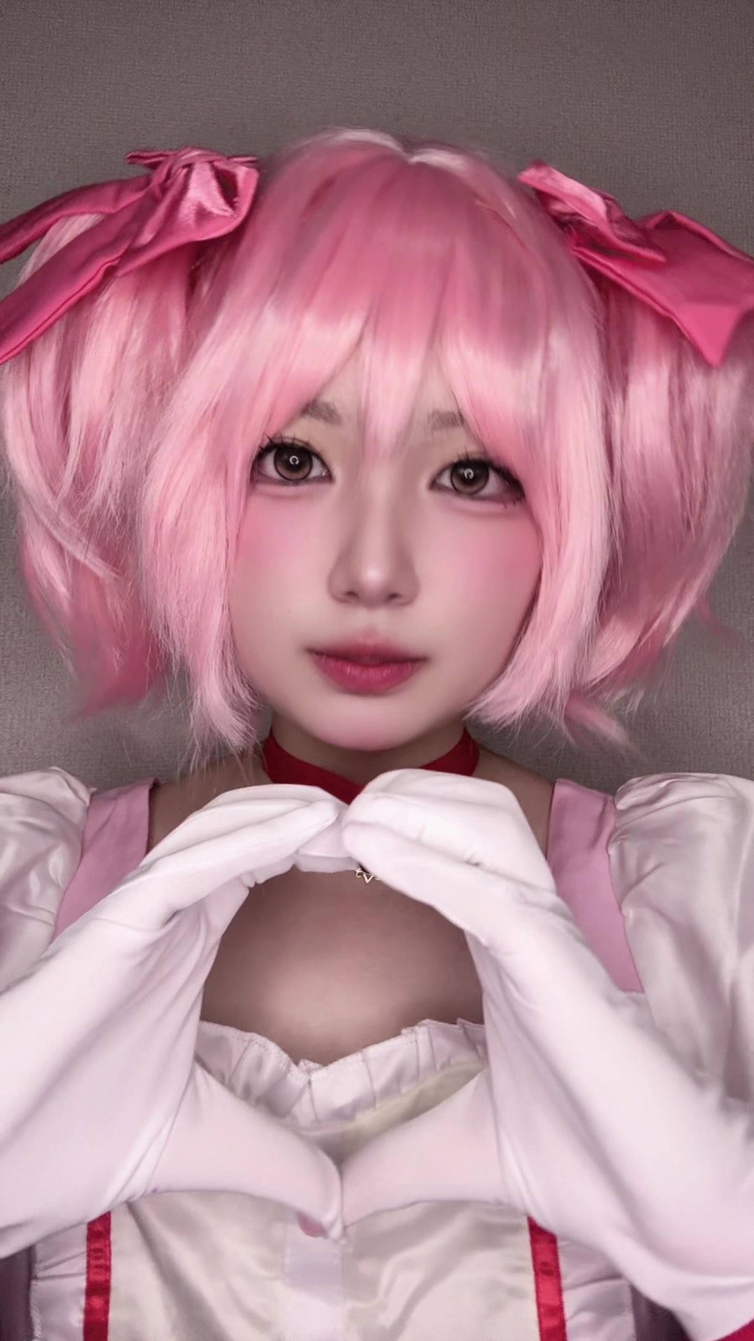 @こん