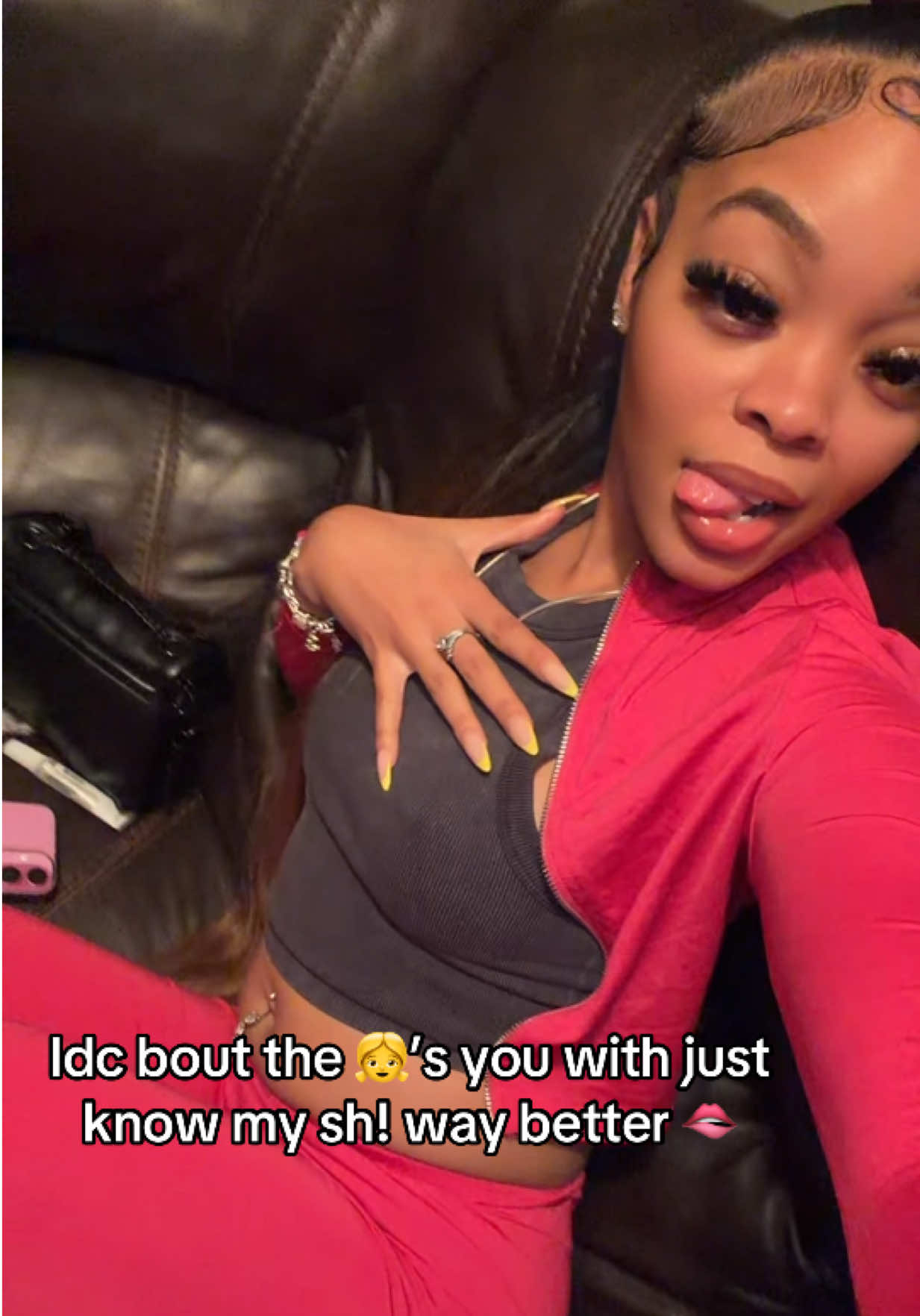 @ItsDasiaVou