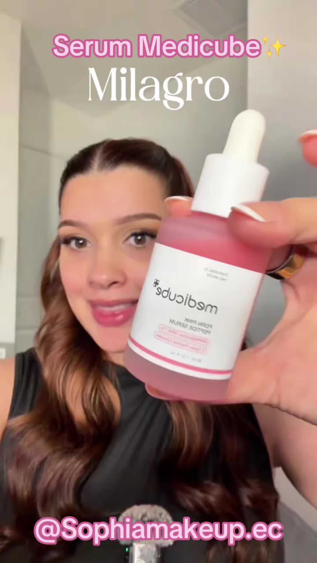 @SOPHIAMAKEUP