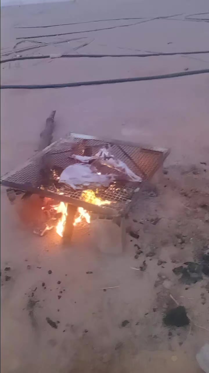 @Aziz saida 20
