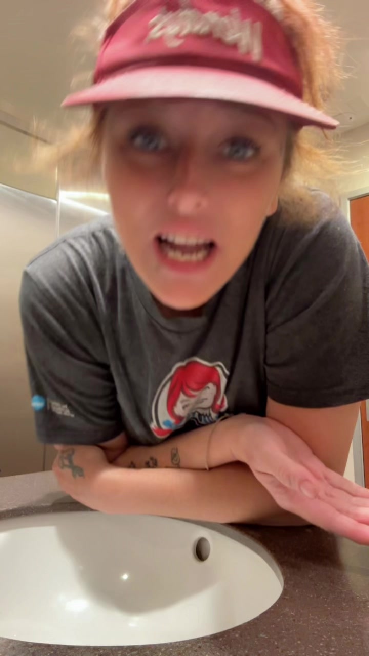@queenmal