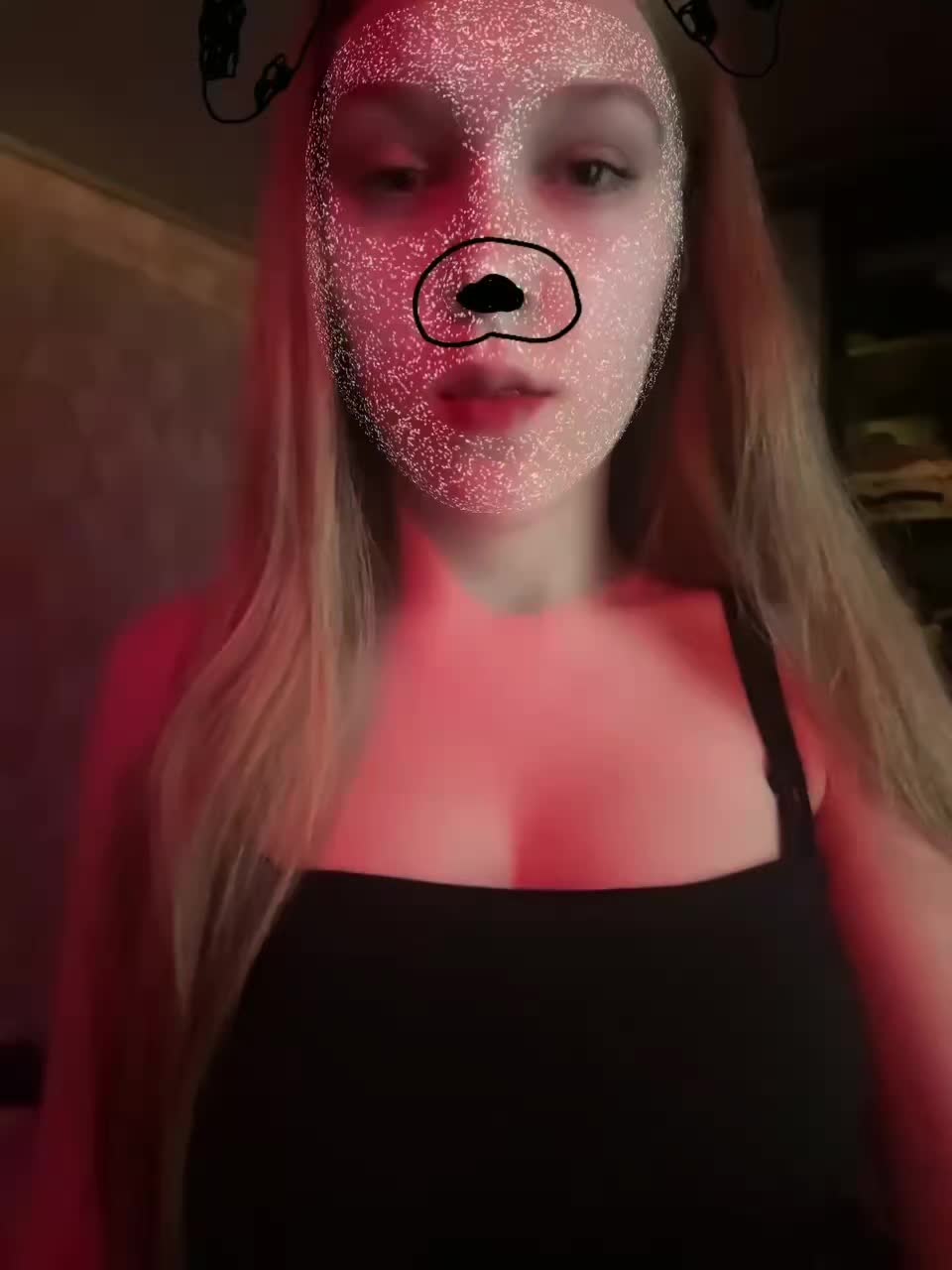 @🐰