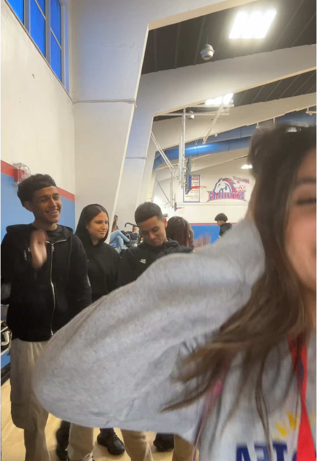 @Kiki