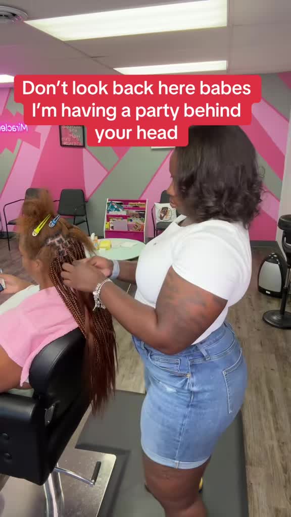 @Miraclehandz
