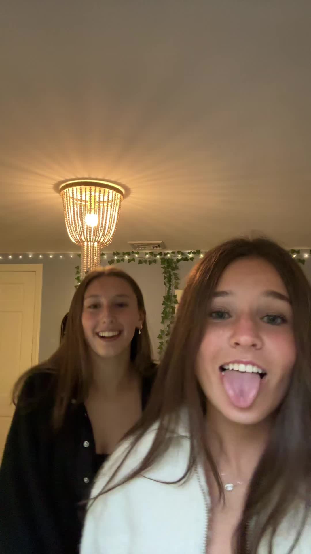 @Eloise + Emily!!!