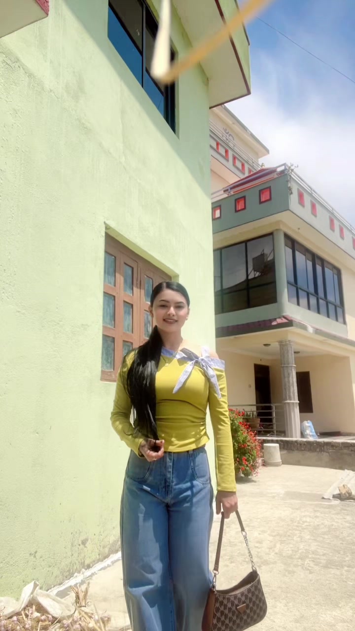 @Nira karki