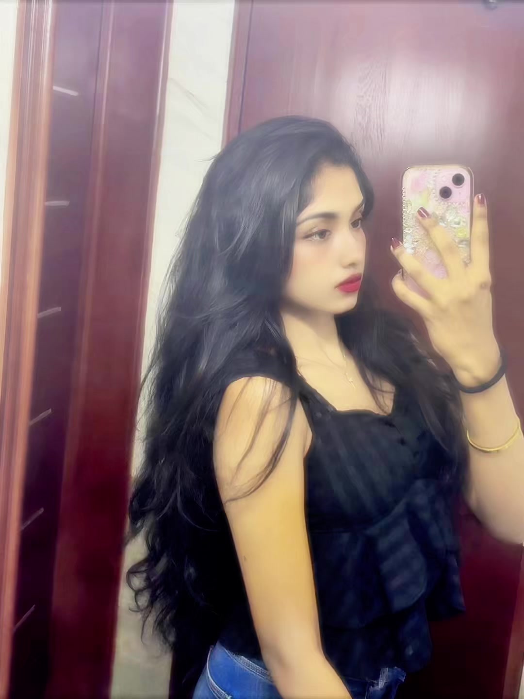 @sheneliromaya