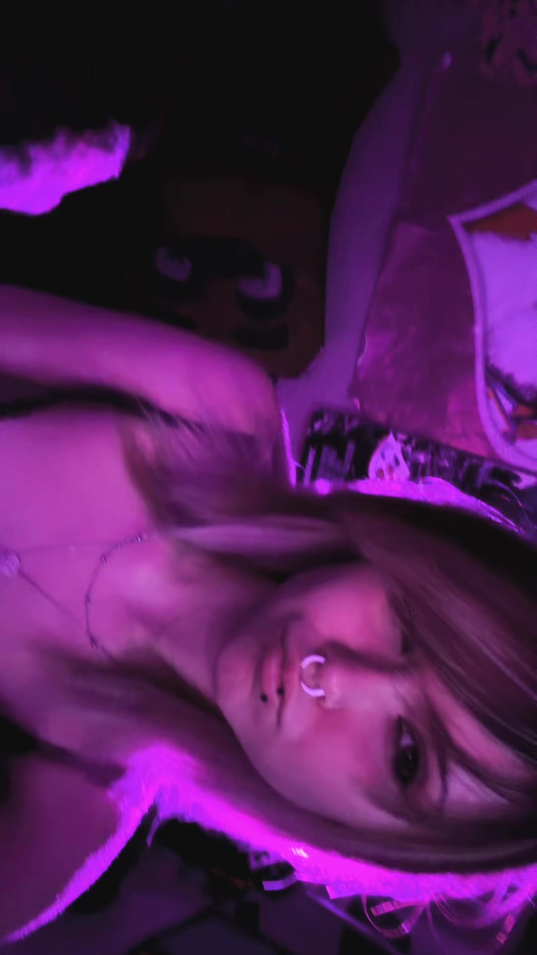 @Lainey🎞️