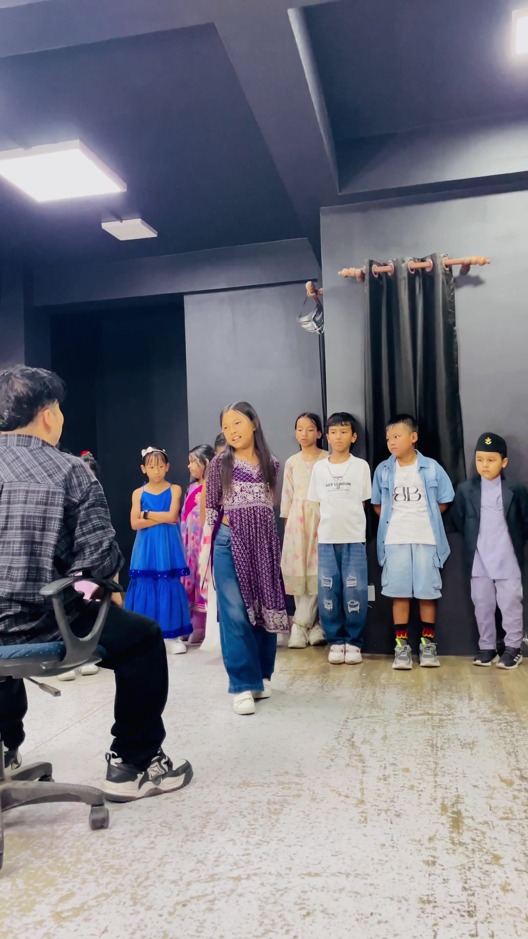 @Flexible Dance School