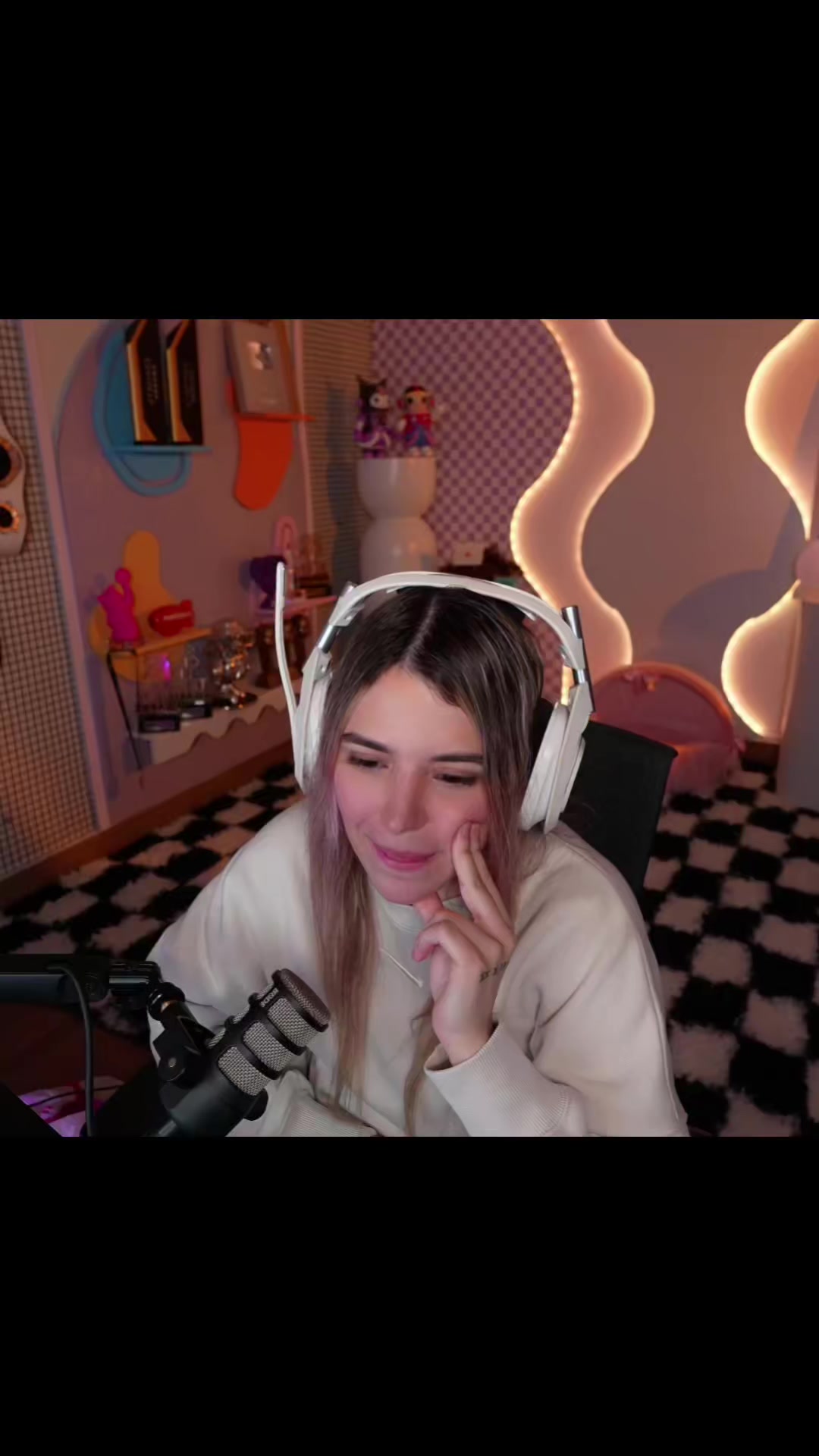 @themoon_gg🐣🐇🍓