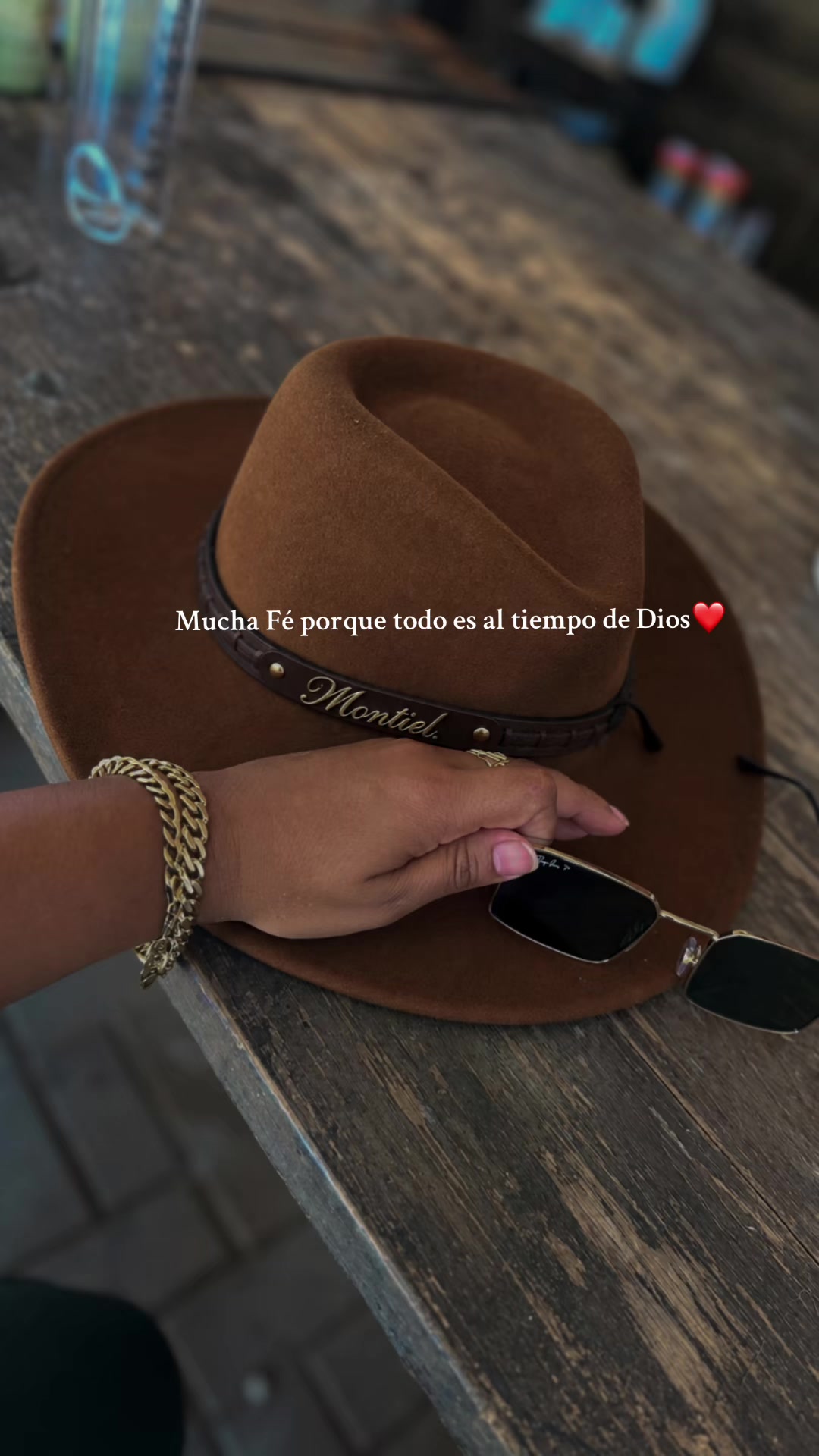 @Montiel_