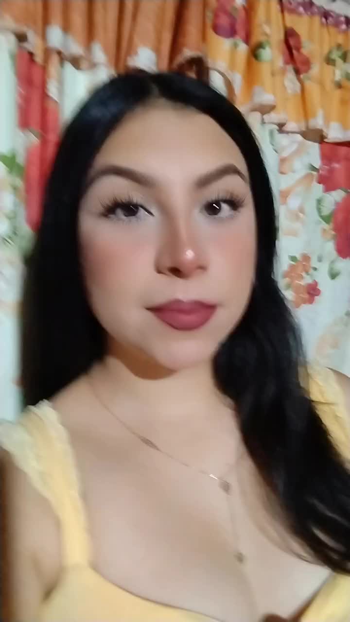 @Yessi García🌻✨
