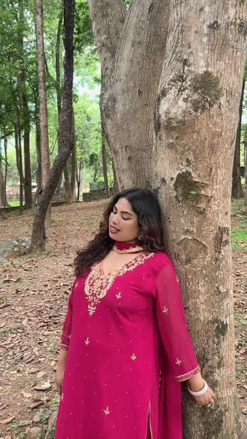 @Sherya🧿
